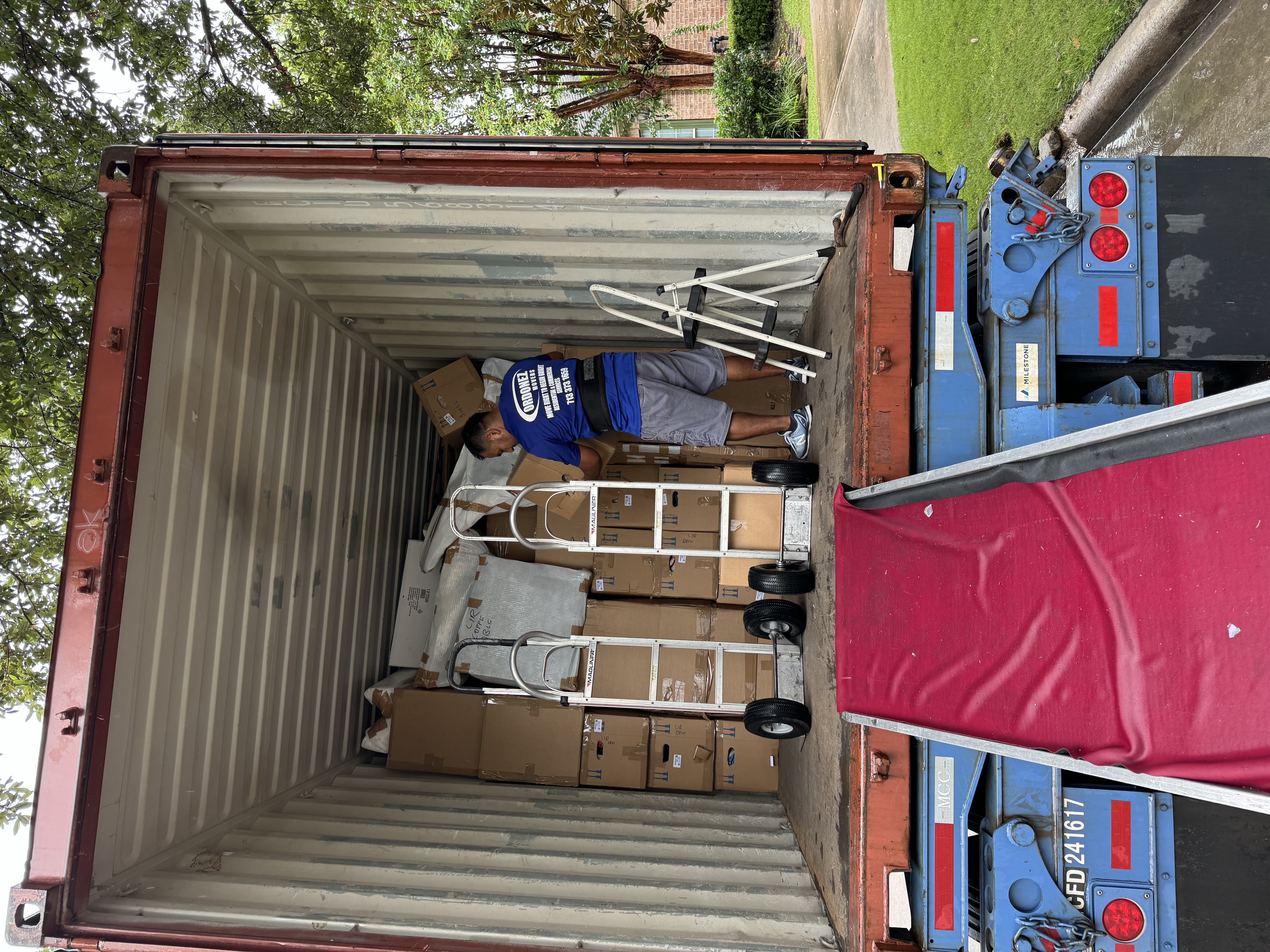 Ordonez Movers Unloading Boxes